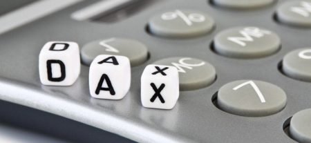 Aufschläge in Frankfurt: Börsianer lassen DAX am Nachmittag steigen