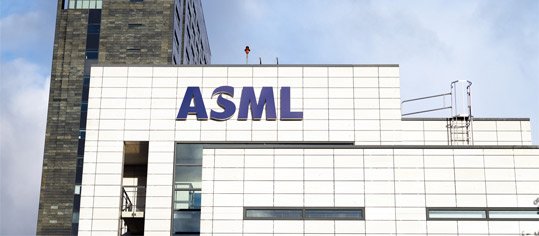AKTIE IM FOKUS 3: ASML ins Minus gedreht – Analystenkonferenz belastet AKTIE IM FOKUS 3: ASML ins Minus gedreht – Analystenkonferenz belastet