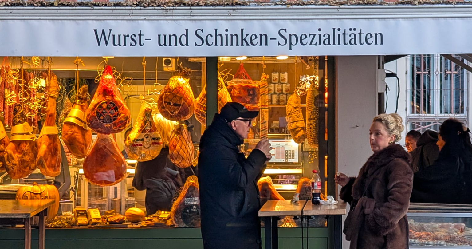Deutschlands Wirtschaft ist so schlecht, nun schließen sogar unsere Wurstfabriken Deutschlands Wirtschaft ist so schlecht, nun schließen sogar unsere Wurstfabriken