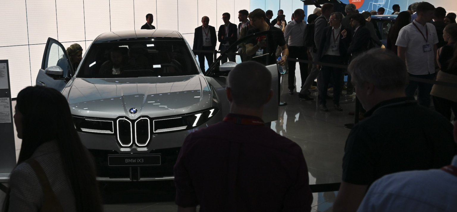 BMW erfindet sich neu: Bald ist Münchner Gigant kein gewöhnlicher Autobauer mehr BMW erfindet sich neu: Bald ist Münchner Gigant kein gewöhnlicher Autobauer mehr