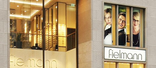 AKTIE IM FOKUS: Kursgewinne von Fielmann schmelzen trotz Berenberg-‚Buy‘ AKTIE IM FOKUS: Kursgewinne von Fielmann schmelzen trotz Berenberg-‚Buy‘