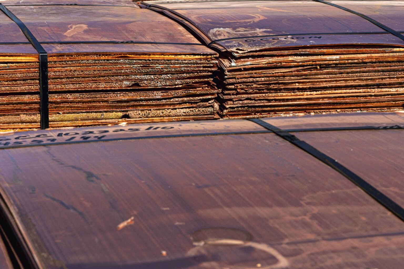 Kupfer-Preis unter starkem Druck – warum der Markt auf China hofft Kupfer-Preis unter starkem Druck – warum der Markt auf China hofft