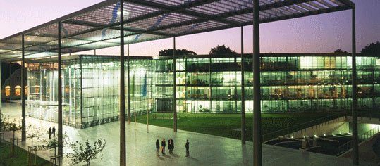 Bayer schließt Milliardenvergleich in US-Rechtsstreitigkeiten um Glyphosat Bayer schließt Milliardenvergleich in US-Rechtsstreitigkeiten um Glyphosat