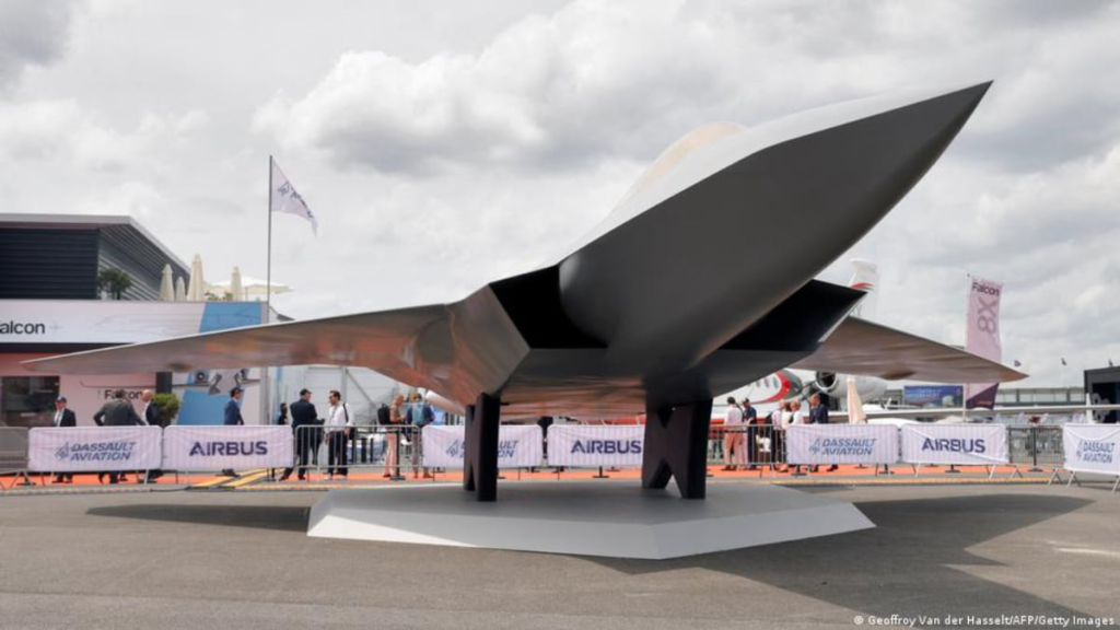 Deutsch-französisches Projekt
                    

        

            100-Milliarden-Euro-Kampfjetplan vor Aus: "Gibt ein Problem"

            
            
                Finanzen100
                                    24. Feb.