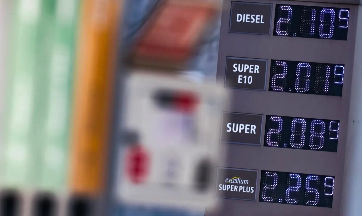 E10 knackt wieder 2-Euro-Marke – Diesel noch teurer