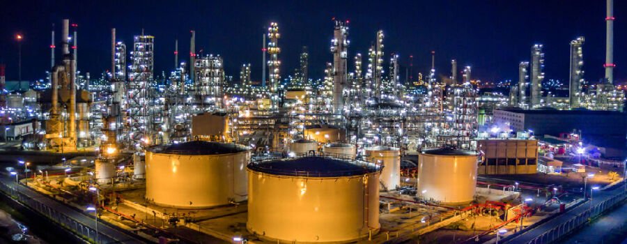 Luftaufnahme Ölraffinerie, Raffinerieanlage, Raffineriefabrik