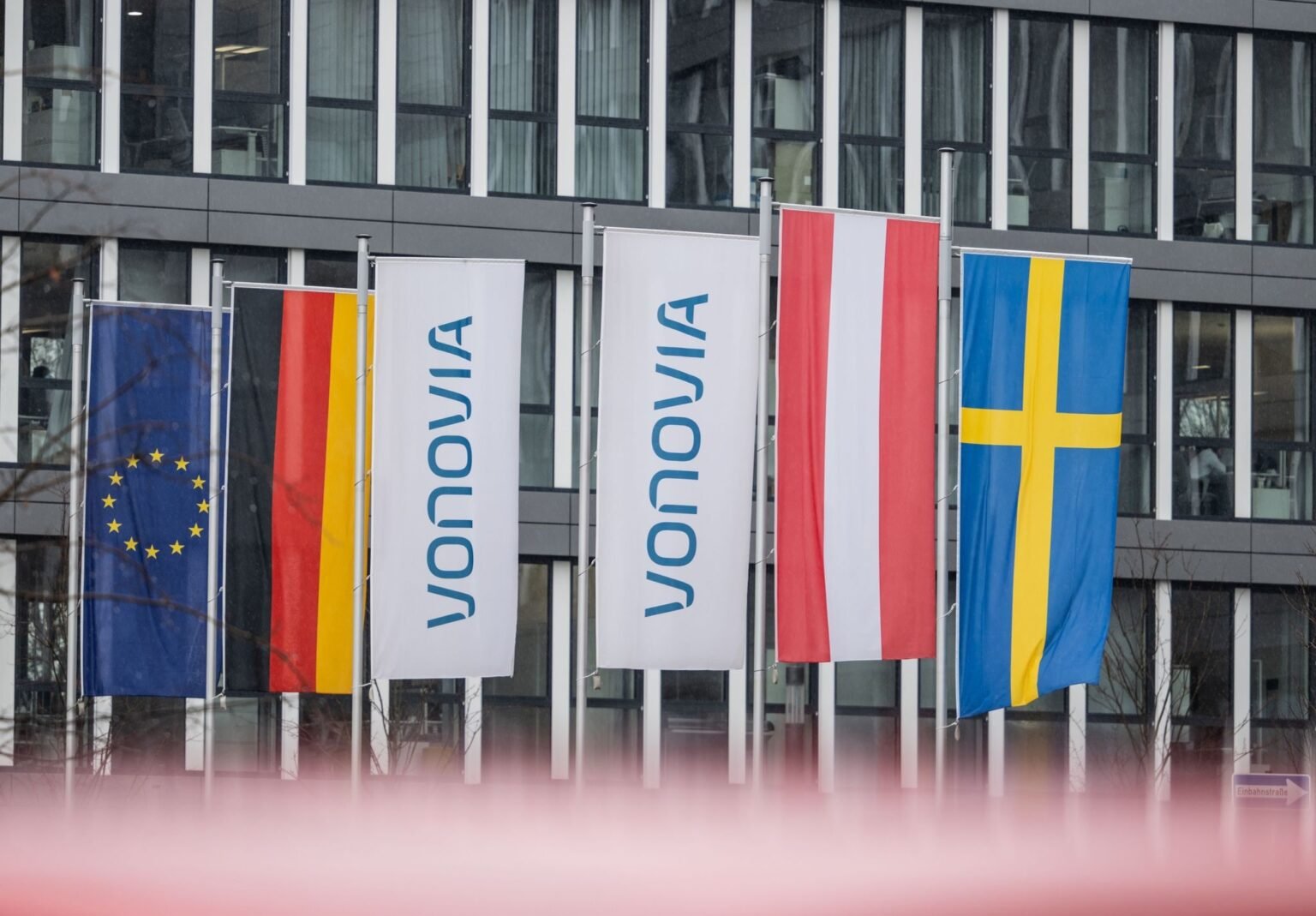 Analysten strafen Vonovia bitter ab, Aktie im freien Fall