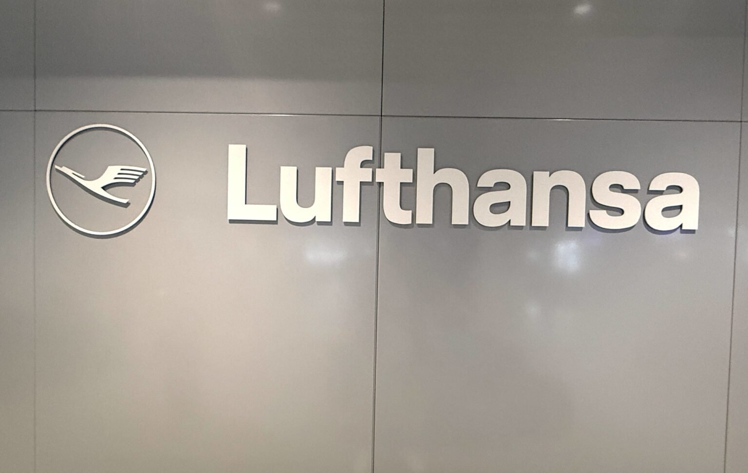 Der Ölpreis-Schock hat direkt Folgen für die Lufthansa-Aktie