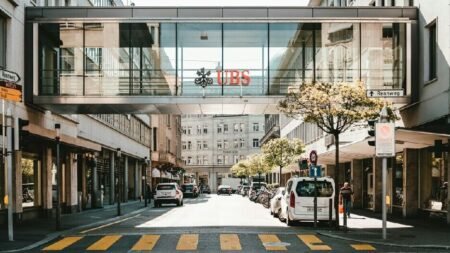 UBS sieht 20 % Kurspotenzial für chinesische Aktien