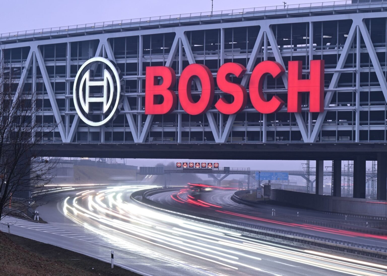 Video liegt FOCUS online vor
                    

        

            Dramatische Lage bei Bosch: "Noch nie so viele weinen sehen"

            
            
                Finanzen100
                                    12:16