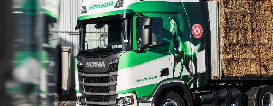 Ein LKW der mit Biomethan des Bioenergieproduzenten Verbio angetrieben wird.