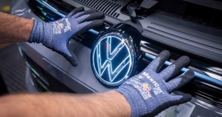 VOLKSWAGEN will Sparkurs weiter verschärfen