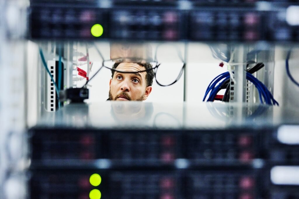 Was Anleger wissen müssen
                    

        

            Experte: Rechenzentren bald "so attraktiv wie Eisenbahnnetze"

            
            
                Finanzen100
                                    09:26