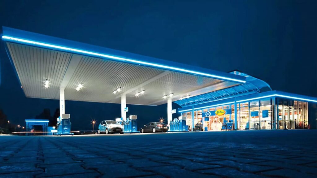 Trotz Rekordpreisen: Tanken so günstig wie vor 15 Jahren