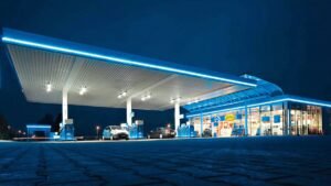 Trotz Rekordpreisen: Tanken so günstig wie vor 15 Jahren