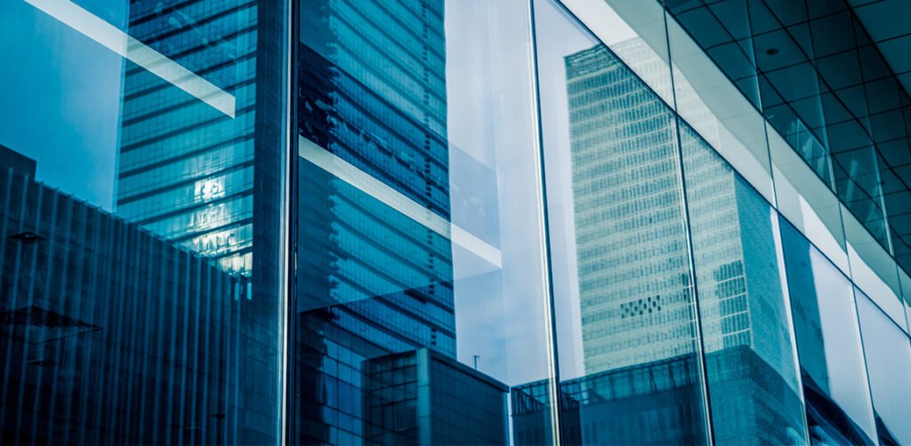 Aktienausblick: Im Spannungsfeld zwischen Politik, Gewinn und Prämien DE