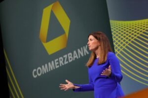 UniCredit bietet Commerzbank-Aktionären Umtausch an