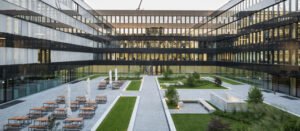 EQS-PVR: Münchener Rückversicherungs-Gesellschaft Aktiengesellschaft in München: Korrektur einer Veröffentlichung vom 27.05.2026 gemäß § 40 Abs. 1 WpHG mit dem Ziel der europaweiten Verbreitung