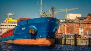 Behörde: Angriff auf Schiff in Straße von Hormus