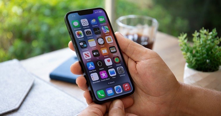 APPLE vor Preisschock: Tim Cook kündigt höhere Gerätepreise an APPLE vor Preisschock: Tim Cook kündigt höhere Gerätepreise an
