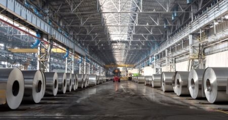 ALUMINIUM – Die Bullen geraten unter Druck