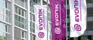 EQS-Adhoc: Evonik Industries AG: Aktuelle Geschäfts- und Prognosedaten für das zweite Quartal 2026 und Anpassung des Ausblicks für das Geschäftsjahr 2026