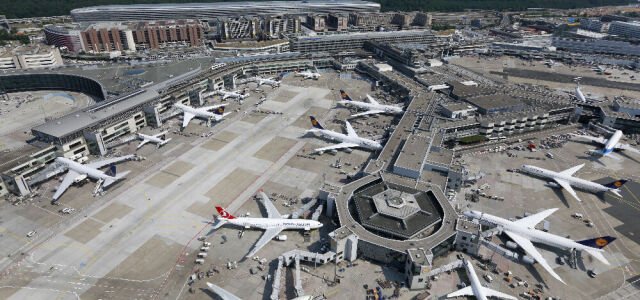 Das Drehkreuz Fraport.
