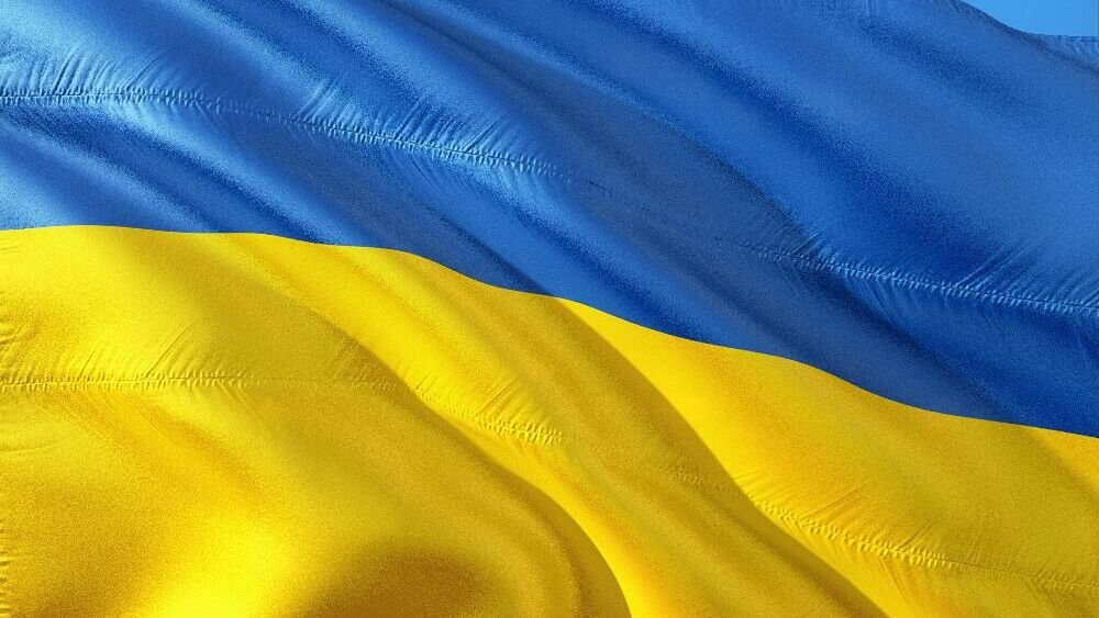 Ukrainische Drohnen setzen Ölanlagen in Russland in Brand Ukrainische Drohnen setzen Ölanlagen in Russland in Brand