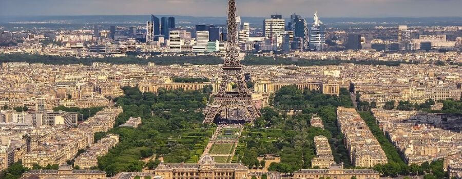 Paris aus der Luft.