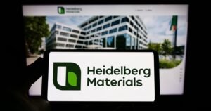 HEIDELBERG MATERIALS – Kommt die Aktie mit einem „blauen Auge“ davon?
