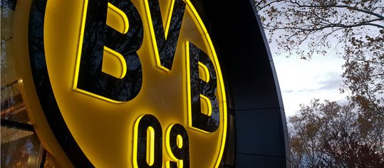 Borussia Dortmund verbucht zweistelligen Millionen-Verlust Borussia Dortmund verbucht zweistelligen Millionen-Verlust