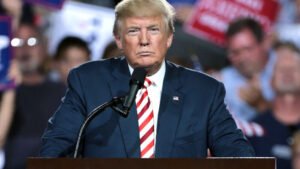 ROUNDUP 2: Trump pausiert Zölle gegen Kanada und will dafür Öl-Pipeline