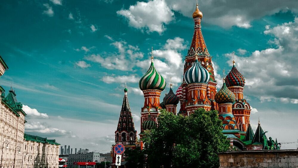Erneut heftige russische Angriffe auf Kiew – neun Tote Erneut heftige russische Angriffe auf Kiew – neun Tote