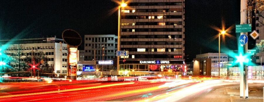 Saarbrücken bei Nacht.